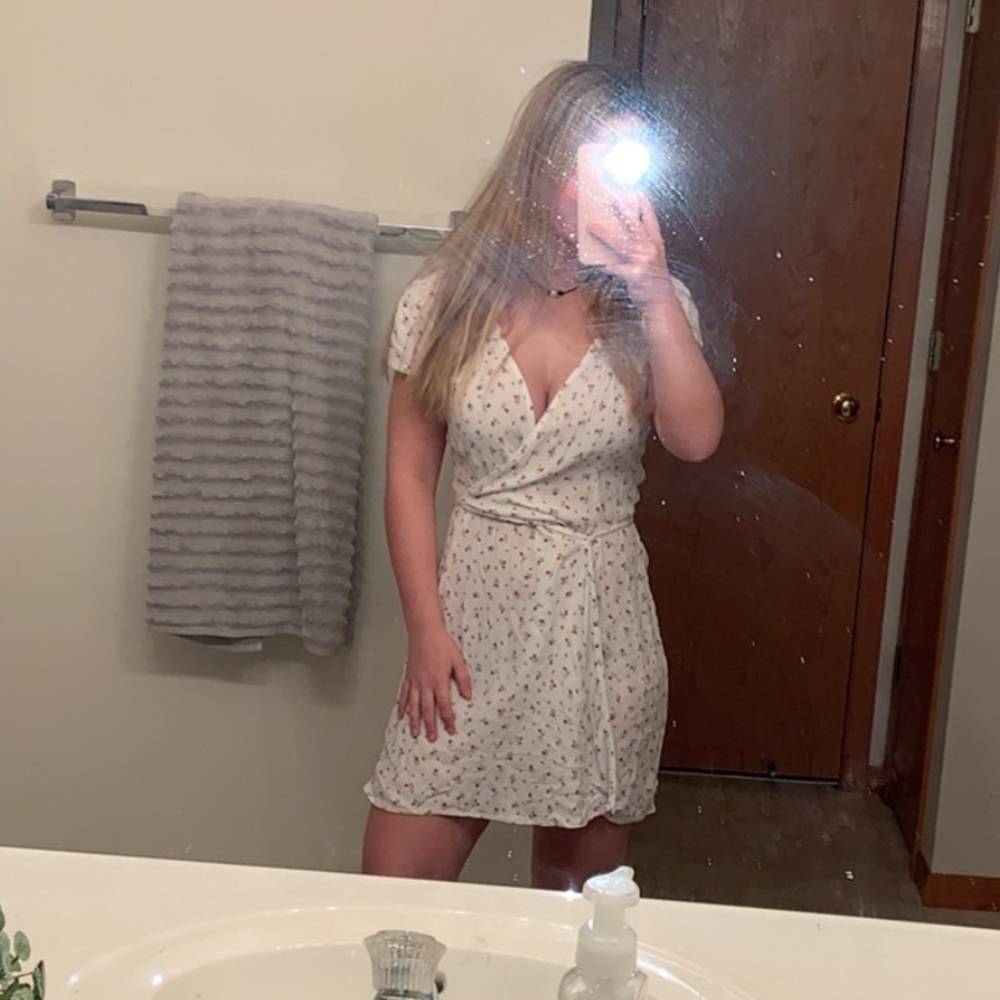 Brandy Melville Dress